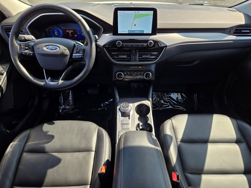 Used 2022 Ford Escape SEL w/ Technology Package image 19