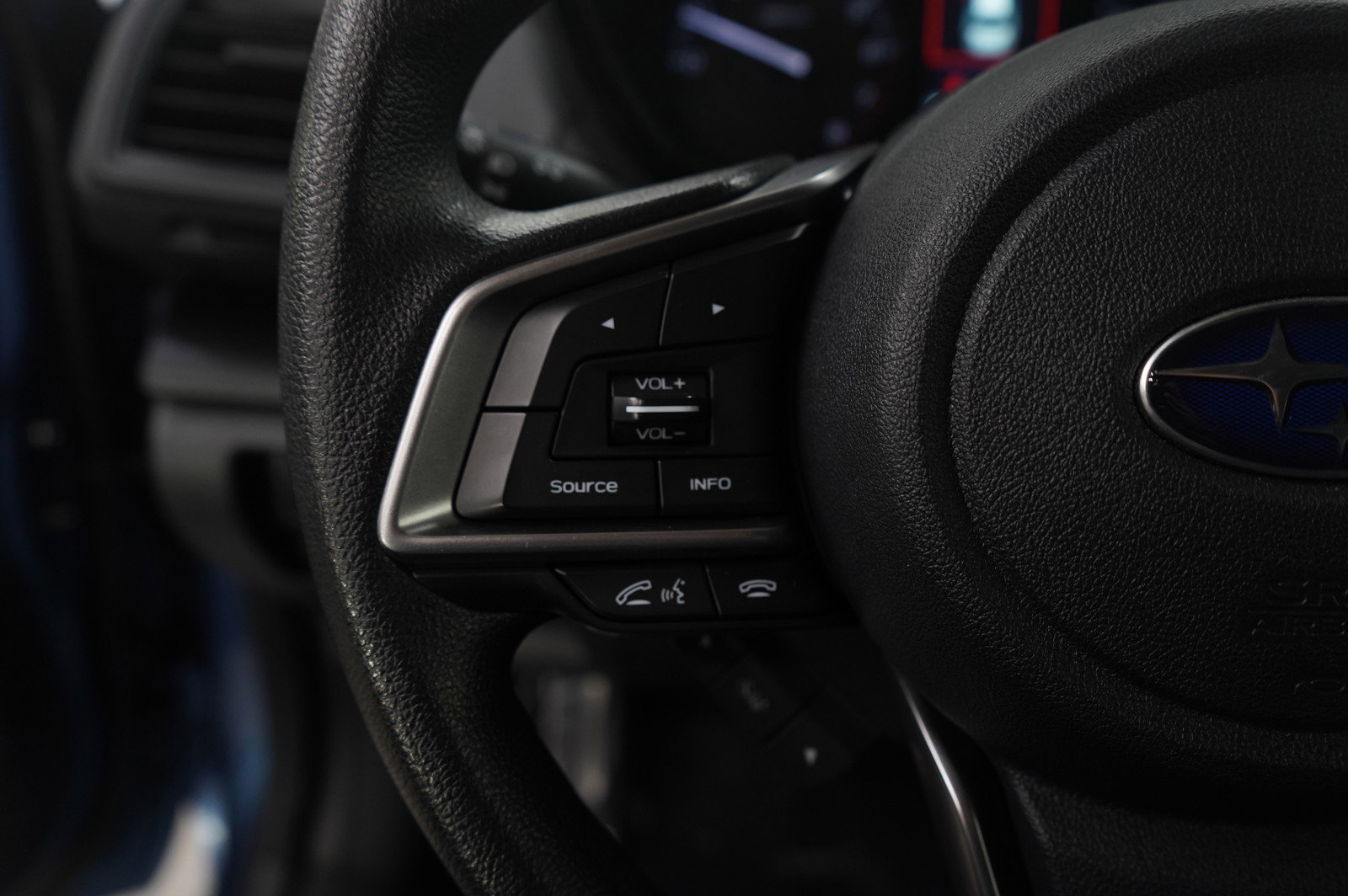 Used 2020 Subaru Crosstrek 2.0i image 17