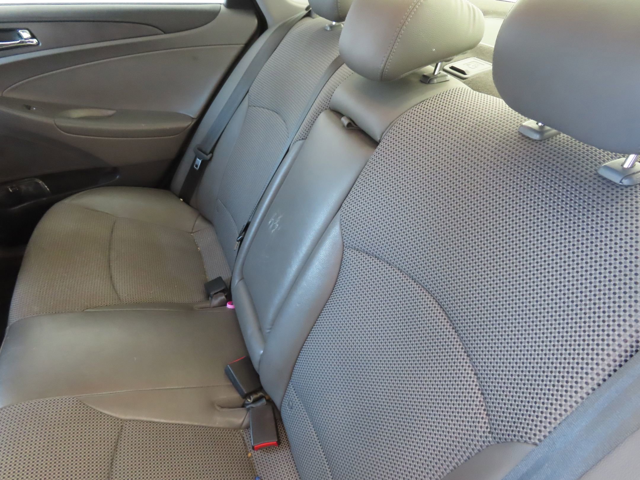 Used 2013 Hyundai Sonata SE w/ Navigation & Sunroof Pkg FWD image 21
