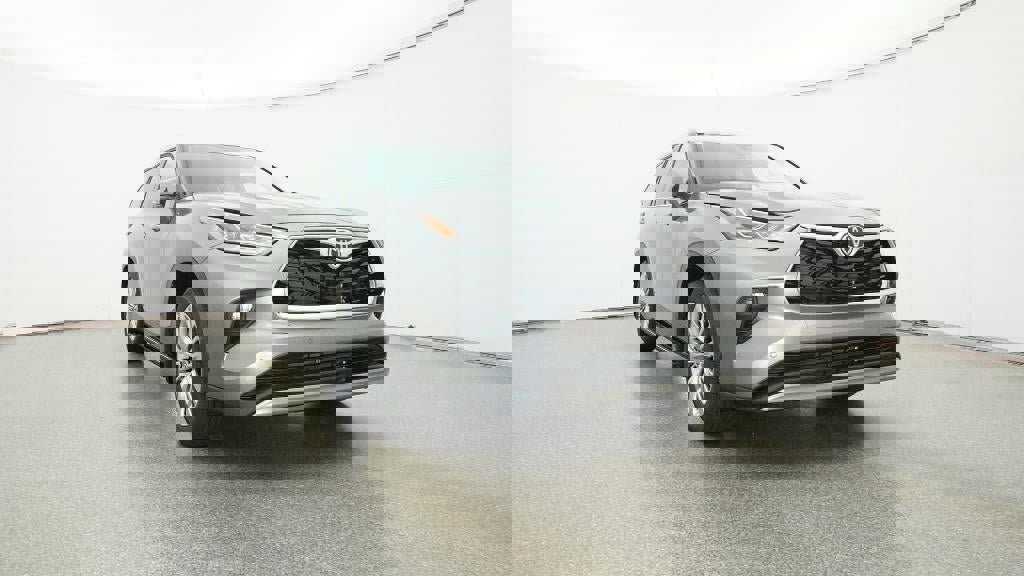 New 2026 Toyota Highlander Platinum image 30