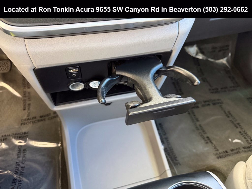 Used 2017 Toyota Sienna LE FWD image 23