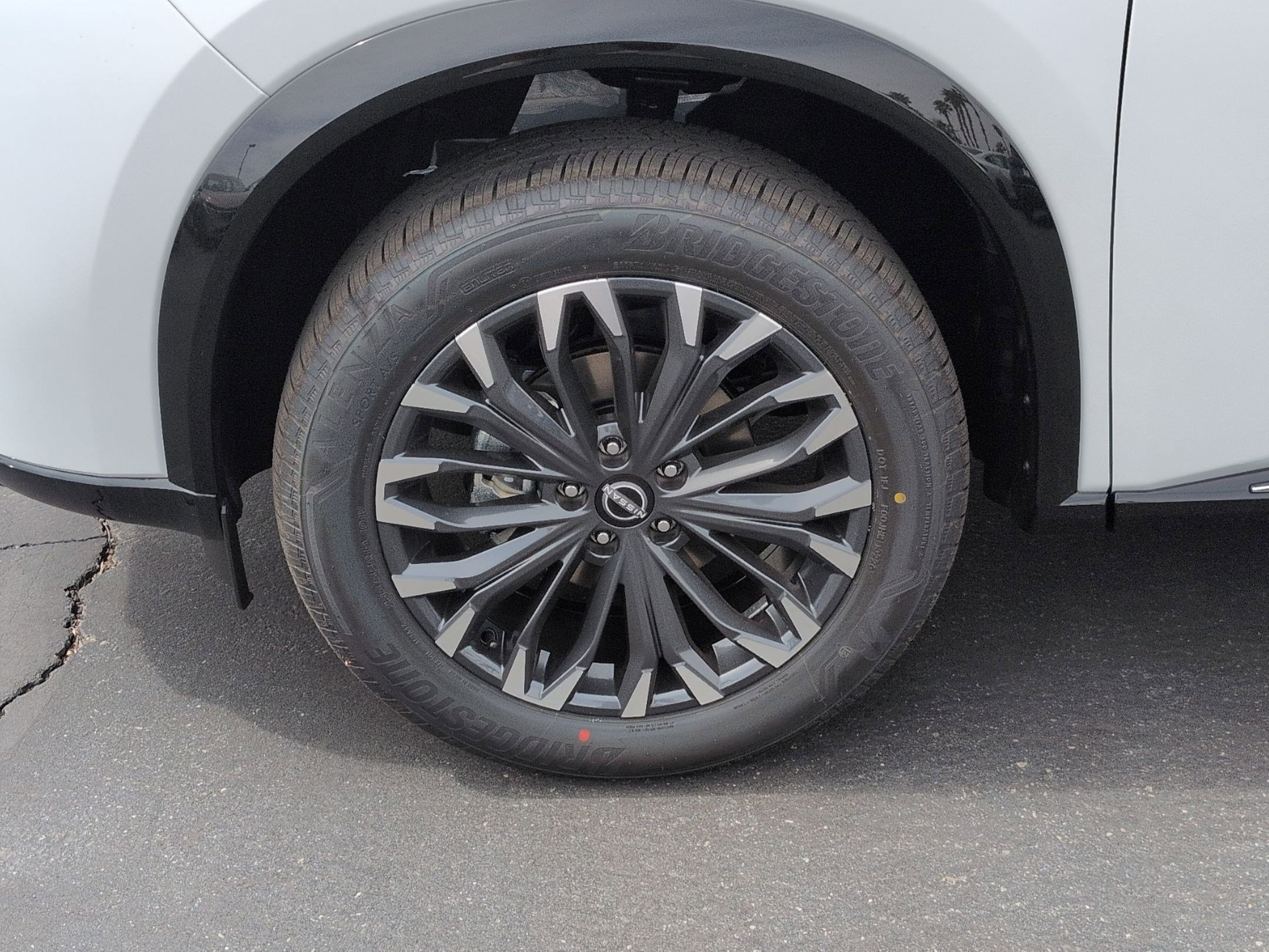 New 2026 Nissan Rogue Platinum image 9