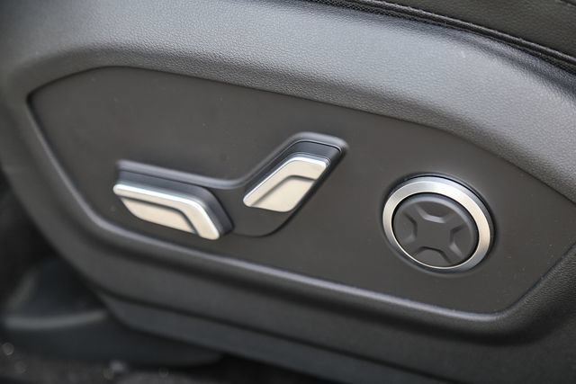 New 2026 Hyundai Santa Fe Limited AWD/4WD image 25