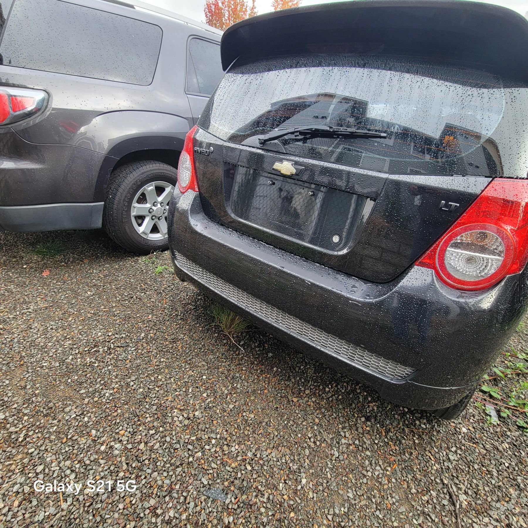 Used 2010 Chevrolet Aveo5 LT image 3