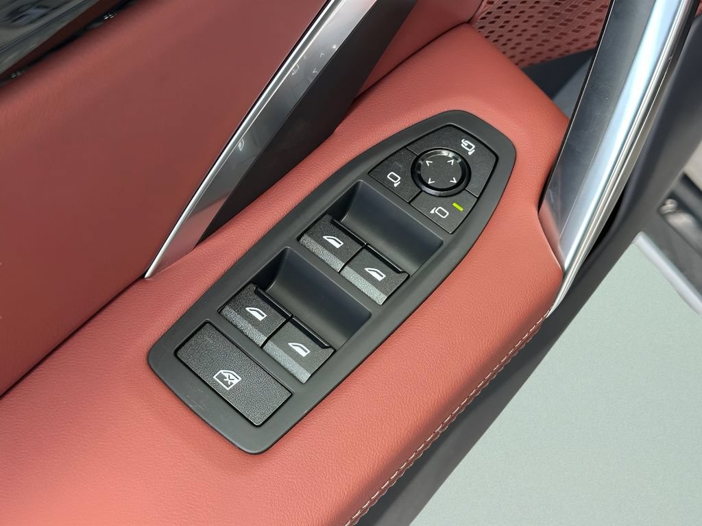 New 2026 BMW X1 xDrive28i w/ Technology Package AWD/4WD image 13