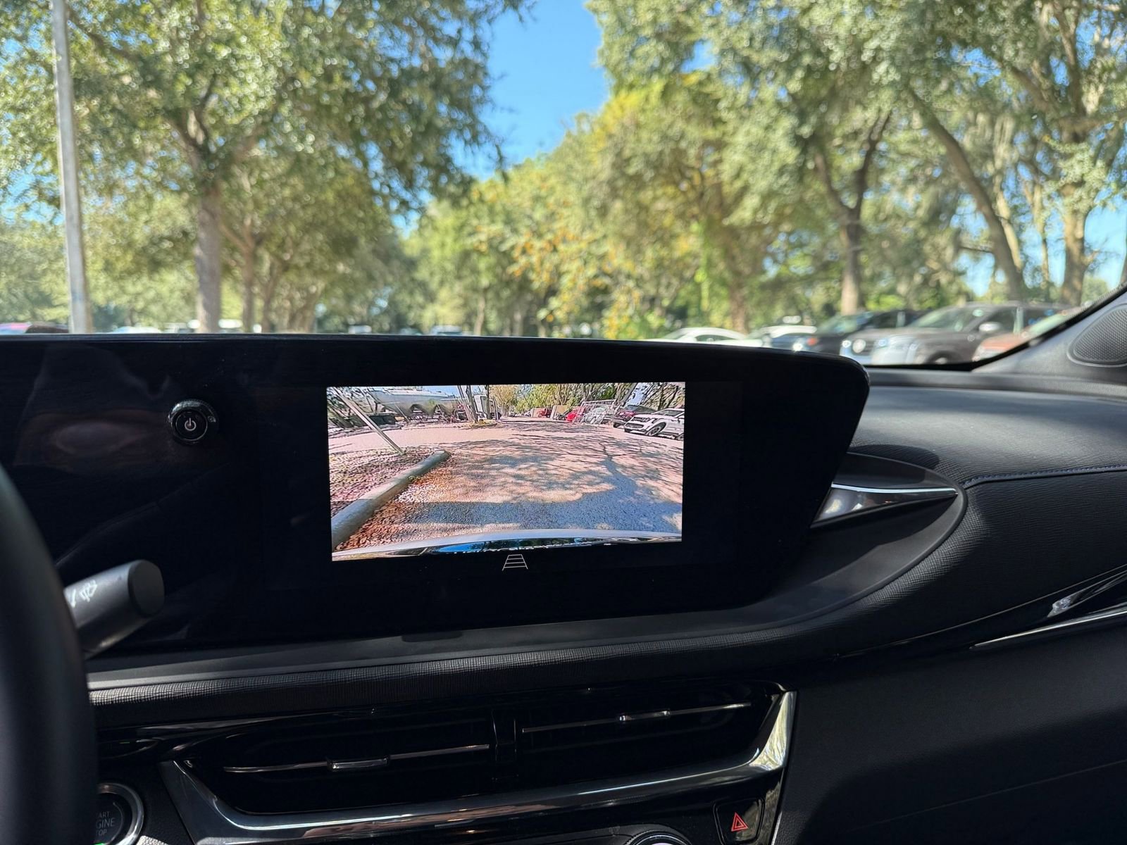 Used 2025 Buick Encore GX Preferred image 17