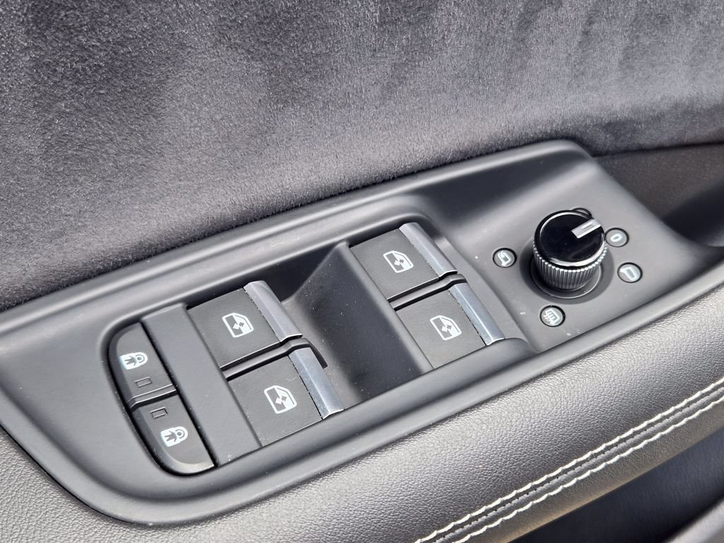 Used 2023 Audi SQ8 Premium Plus w/ Executive Package AWD/4WD image 30