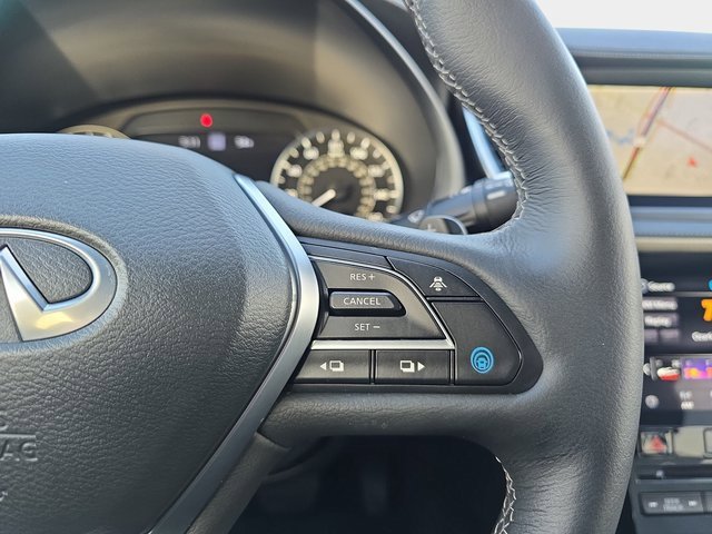 Certified 2025 INFINITI QX55 Essential image 18