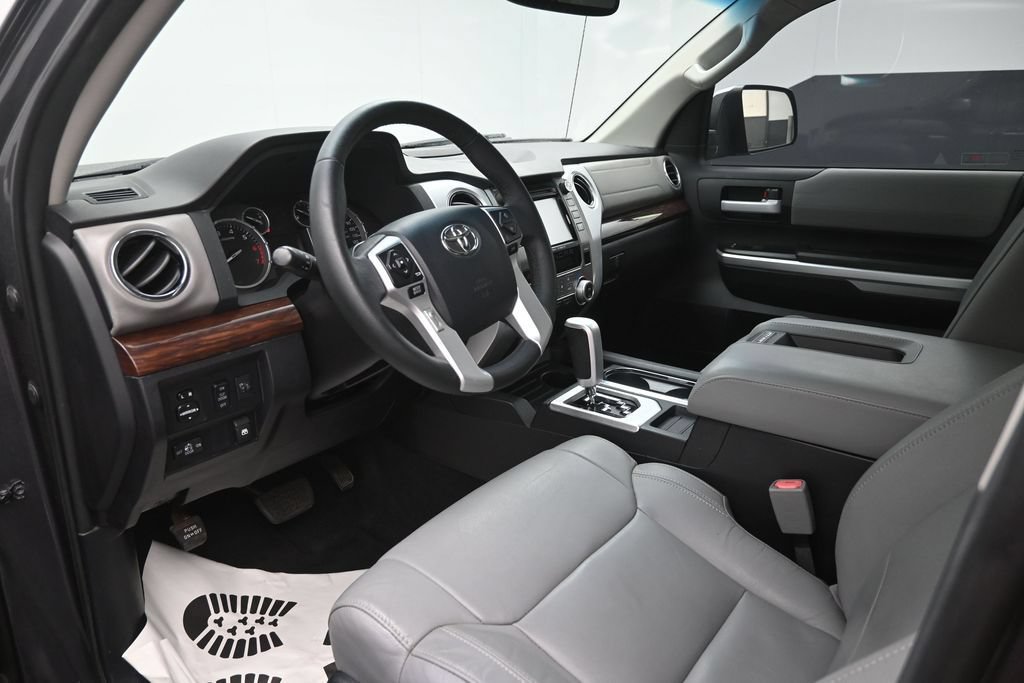 Used 2015 Toyota Tundra Limited RWD image 19