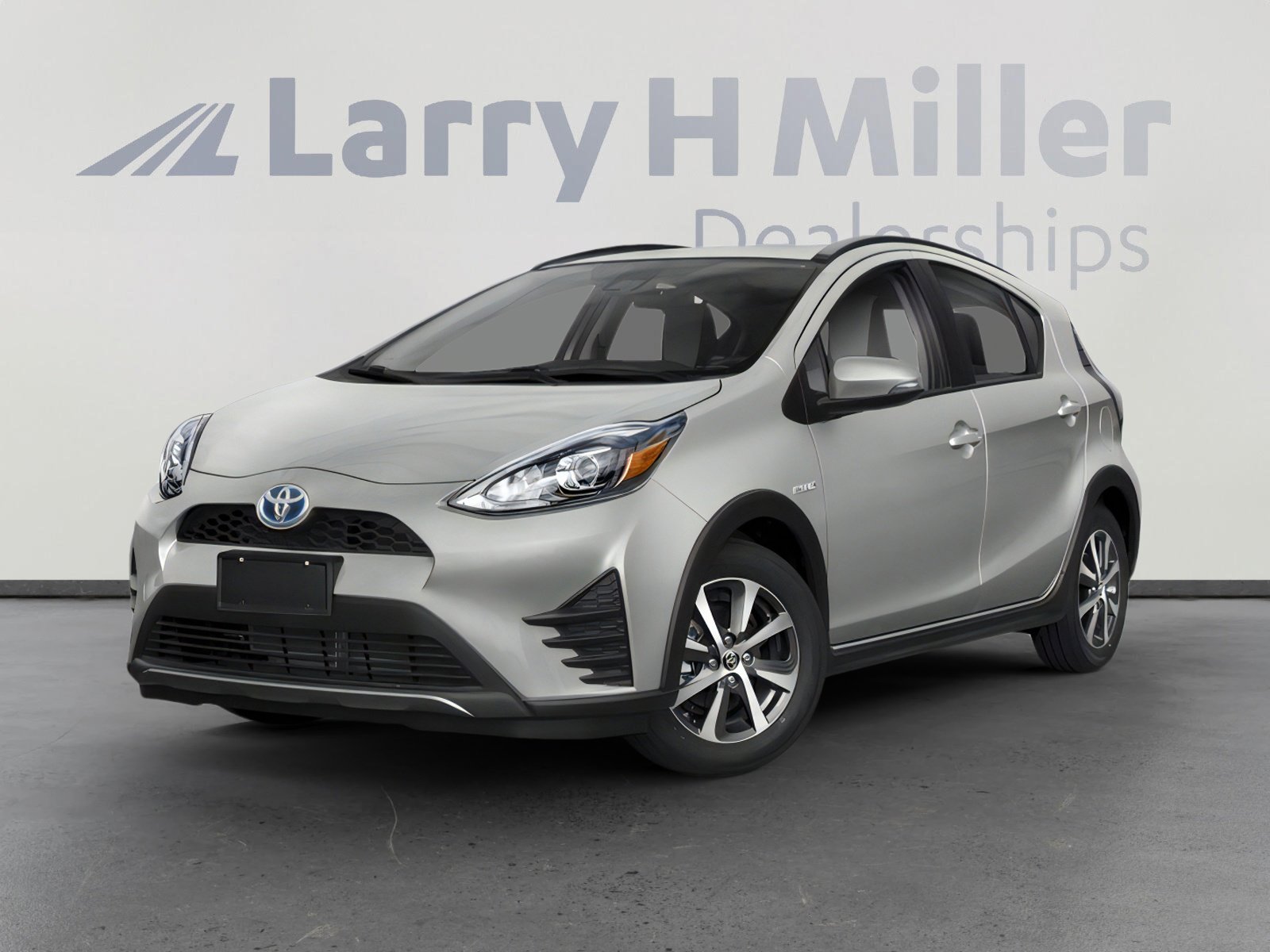 Used 2018 Toyota Prius C One FWD image 1