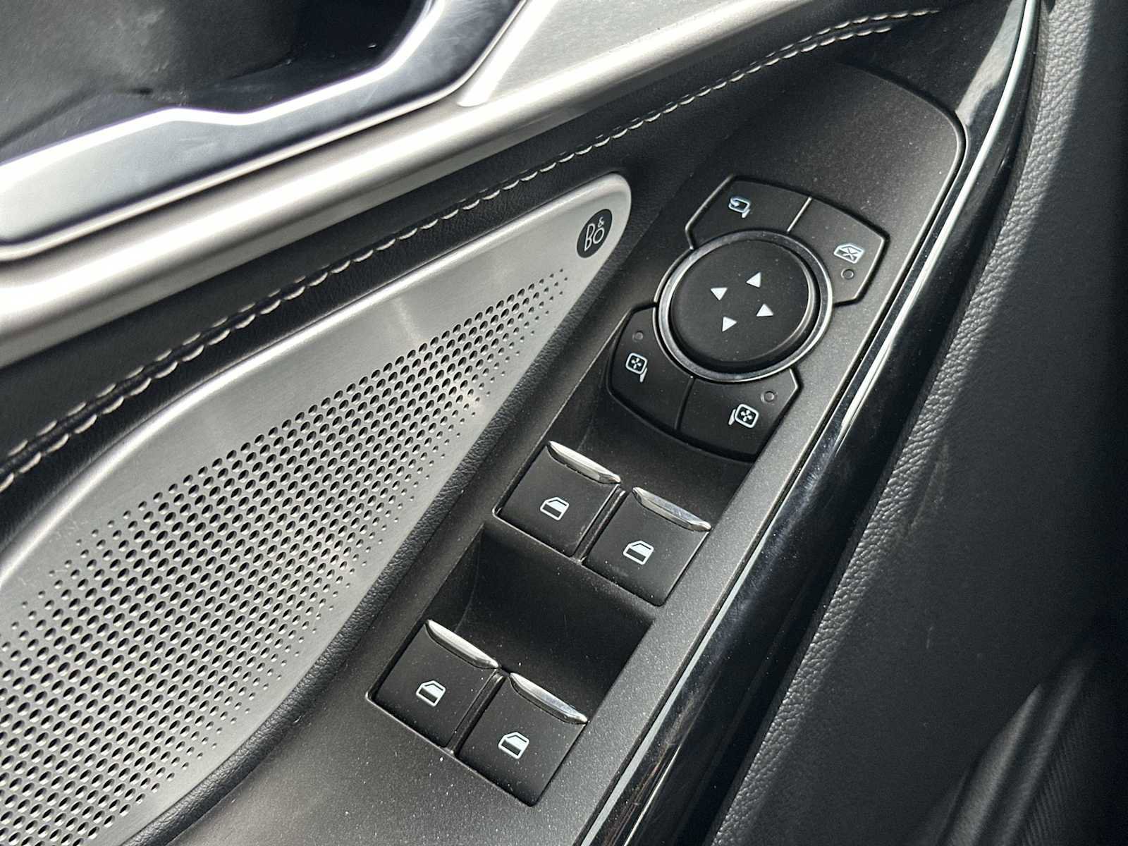 Used 2021 Ford Explorer ST w/ ST Street Pack image 15