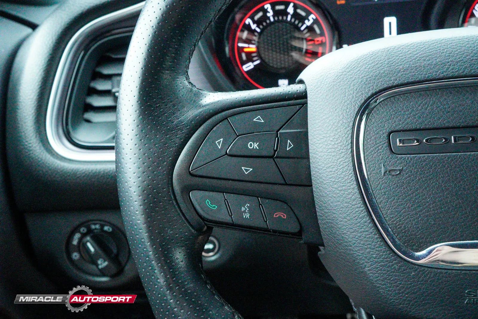 Used 2016 Dodge Challenger R/T w/ Blacktop Package image 34