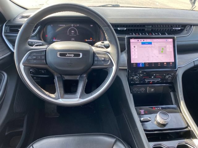 Used 2023 Jeep Grand Cherokee Limited AWD/4WD image 7