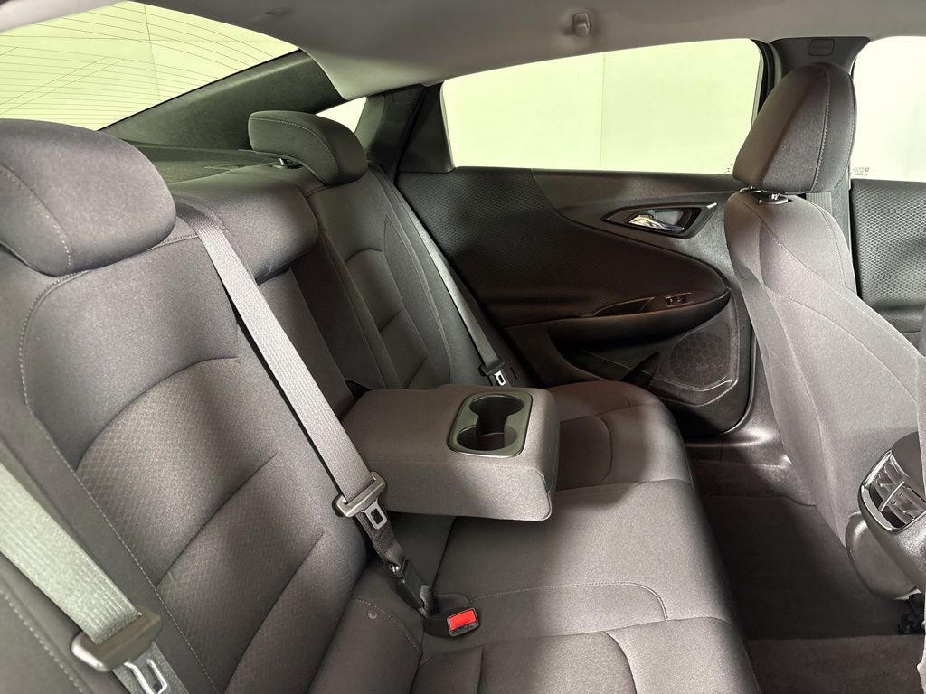 Used 2023 Chevrolet Malibu LT FWD image 23