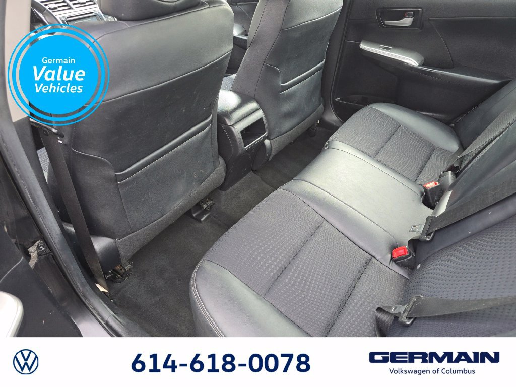Used 2012 Toyota Camry SE FWD image 18
