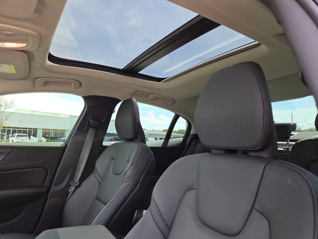 Used 2025 Volvo S60 B5 Plus w/ Protection Package Premier FWD image 26