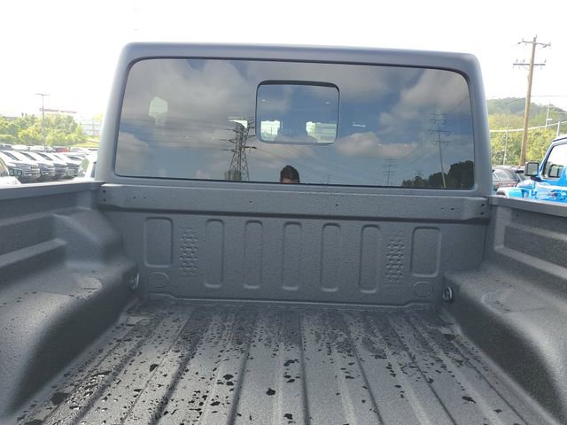 New 2025 Jeep Gladiator Rubicon w/ Convenience Group image 5