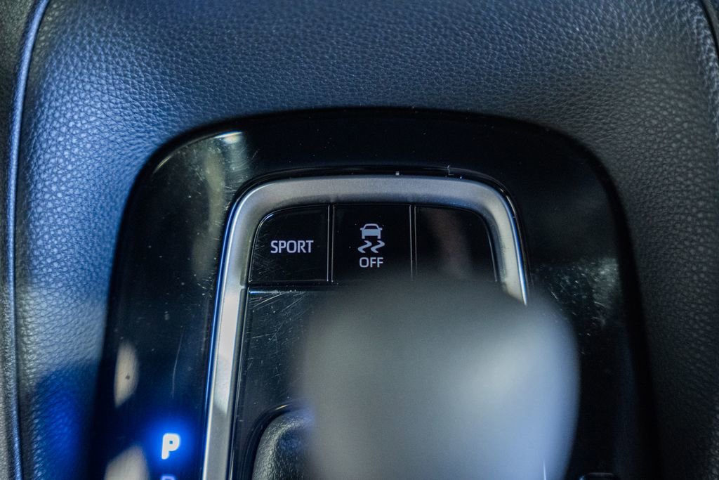 Used 2021 Toyota Corolla XSE FWD image 22