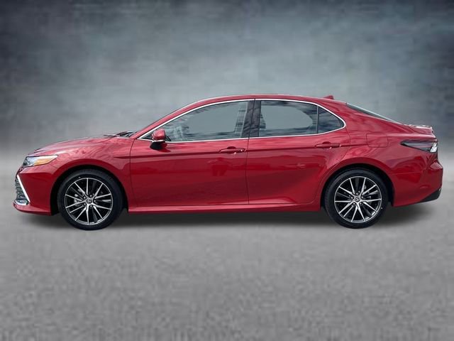 Used 2024 Toyota Camry XLE video 2