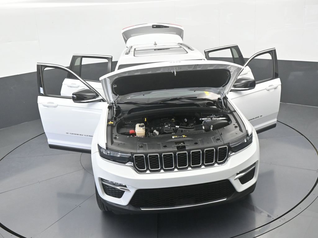 Used 2024 Jeep Grand Cherokee Limited RWD image 77