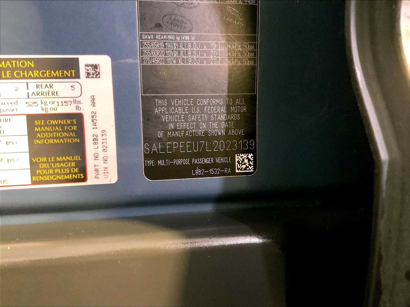 Used 2020 Land Rover Defender 110 SE image 36