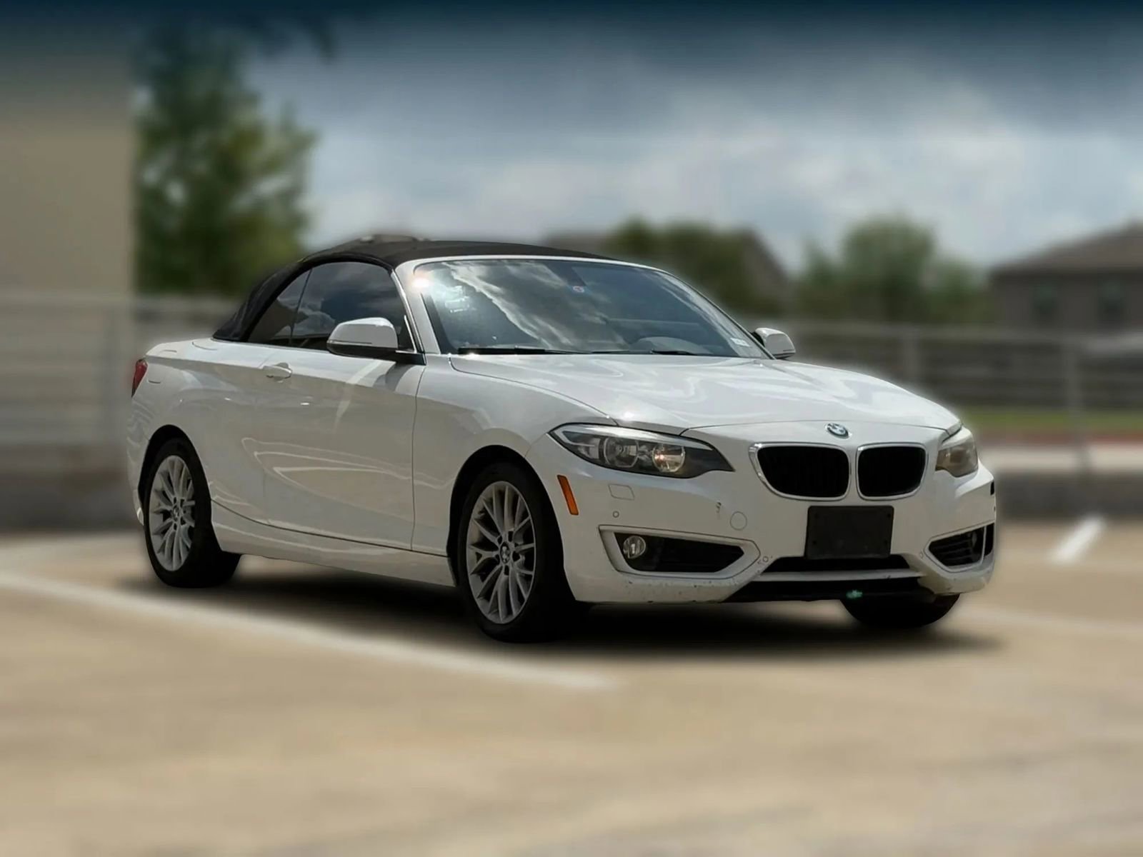 Used 2015 BMW 228i Convertible image 2