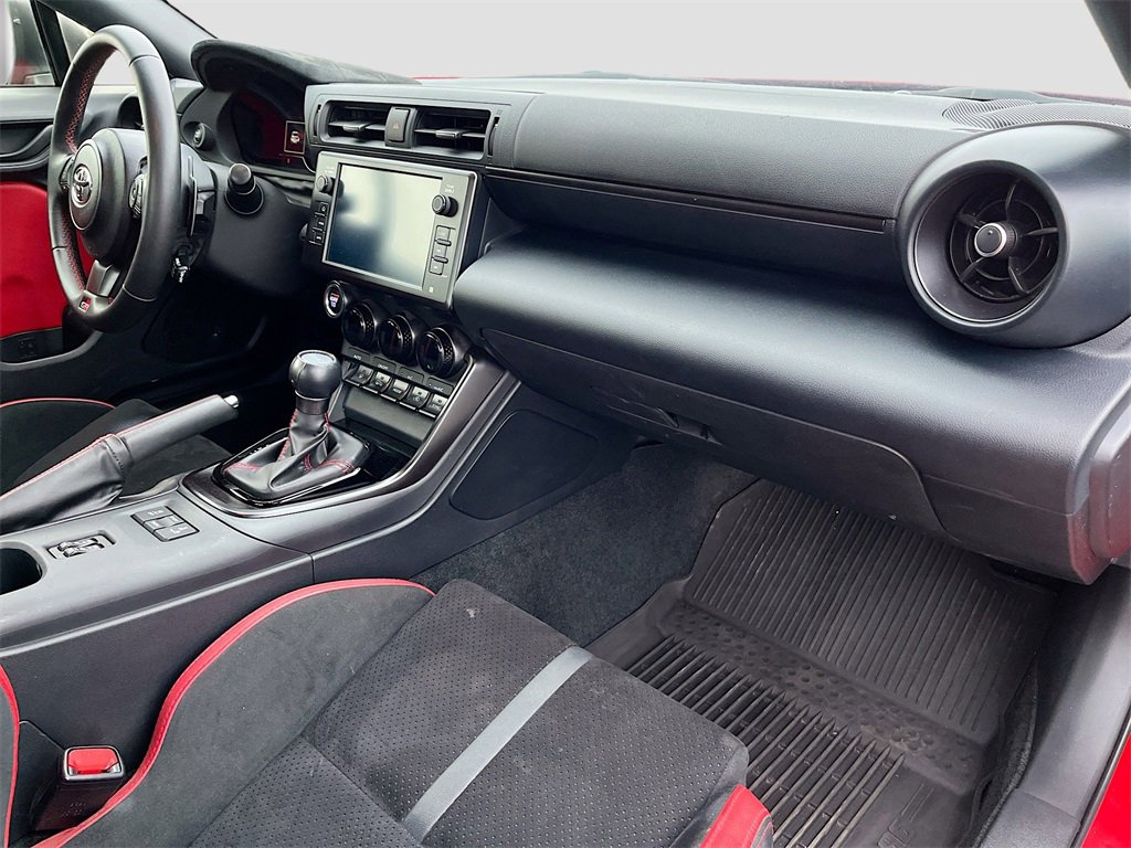 Used 2024 Toyota GR86 TRUENO Edition image 26
