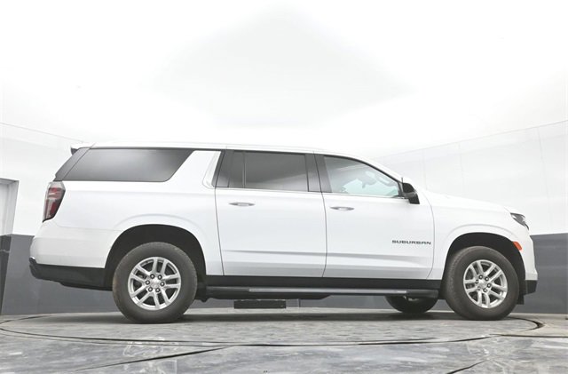 Used 2024 Chevrolet Suburban LT image 51