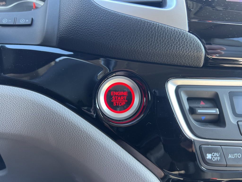 Used 2018 Honda Ridgeline RTL-E image 15