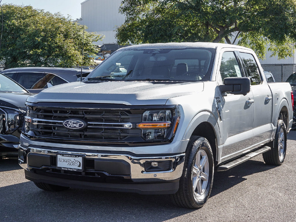 New 2026 Ford F150 XLT w/ Equipment Group 302A MID RWD image 3