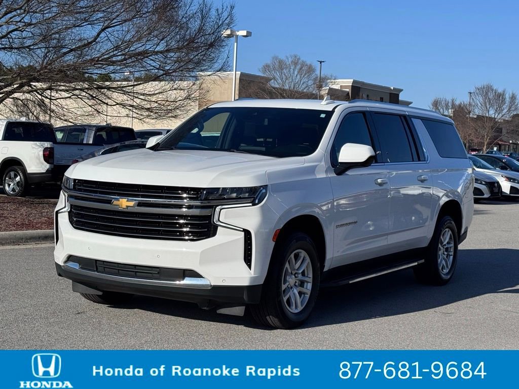 Used 2023 Chevrolet Suburban LT image 2