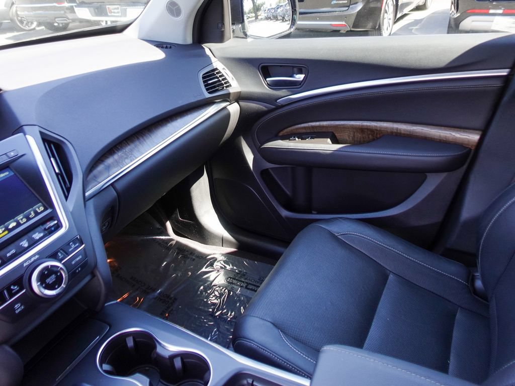 Certified 2019 Acura MDX w/ Technology Package AWD/4WD image 22