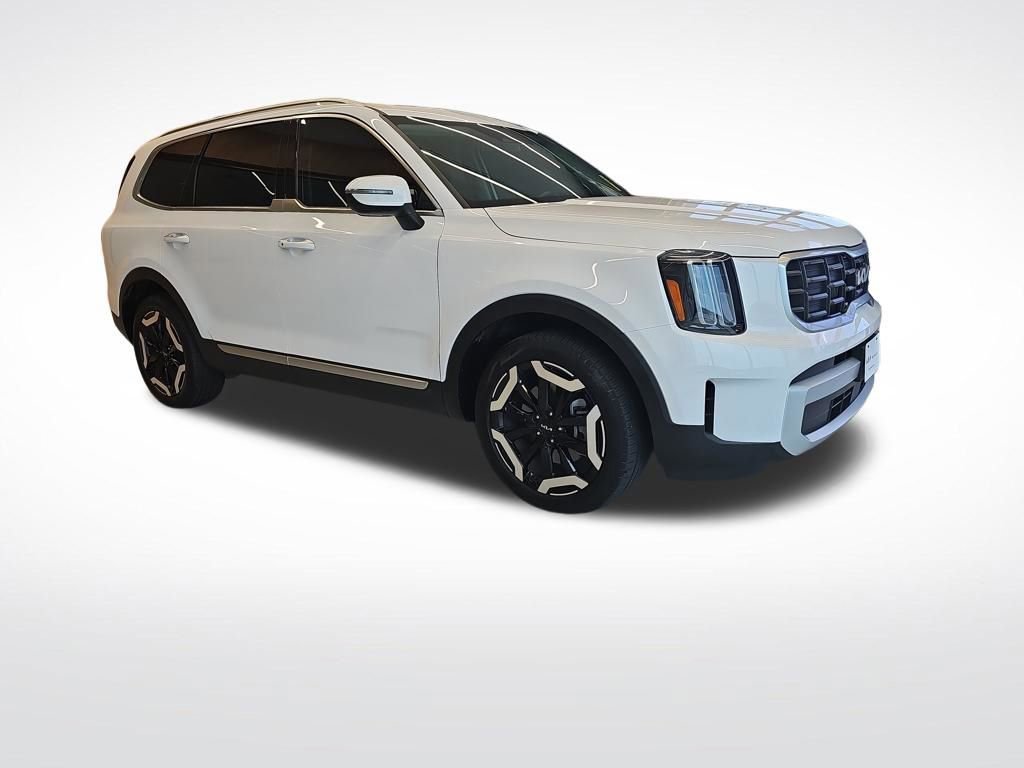 Used 2024 Kia Telluride S w/ S Sunroof Package image 8