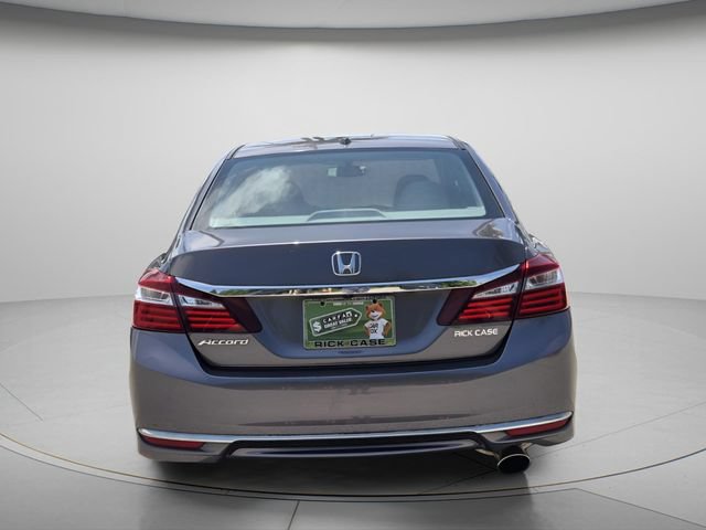 Used 2017 Honda Accord EX-L image 6