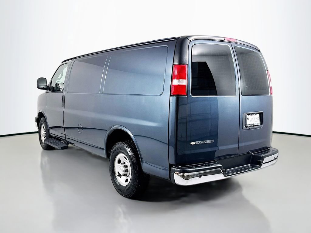 Used 2019 Chevrolet Express 2500 w/ Driver Convenience Package image 9
