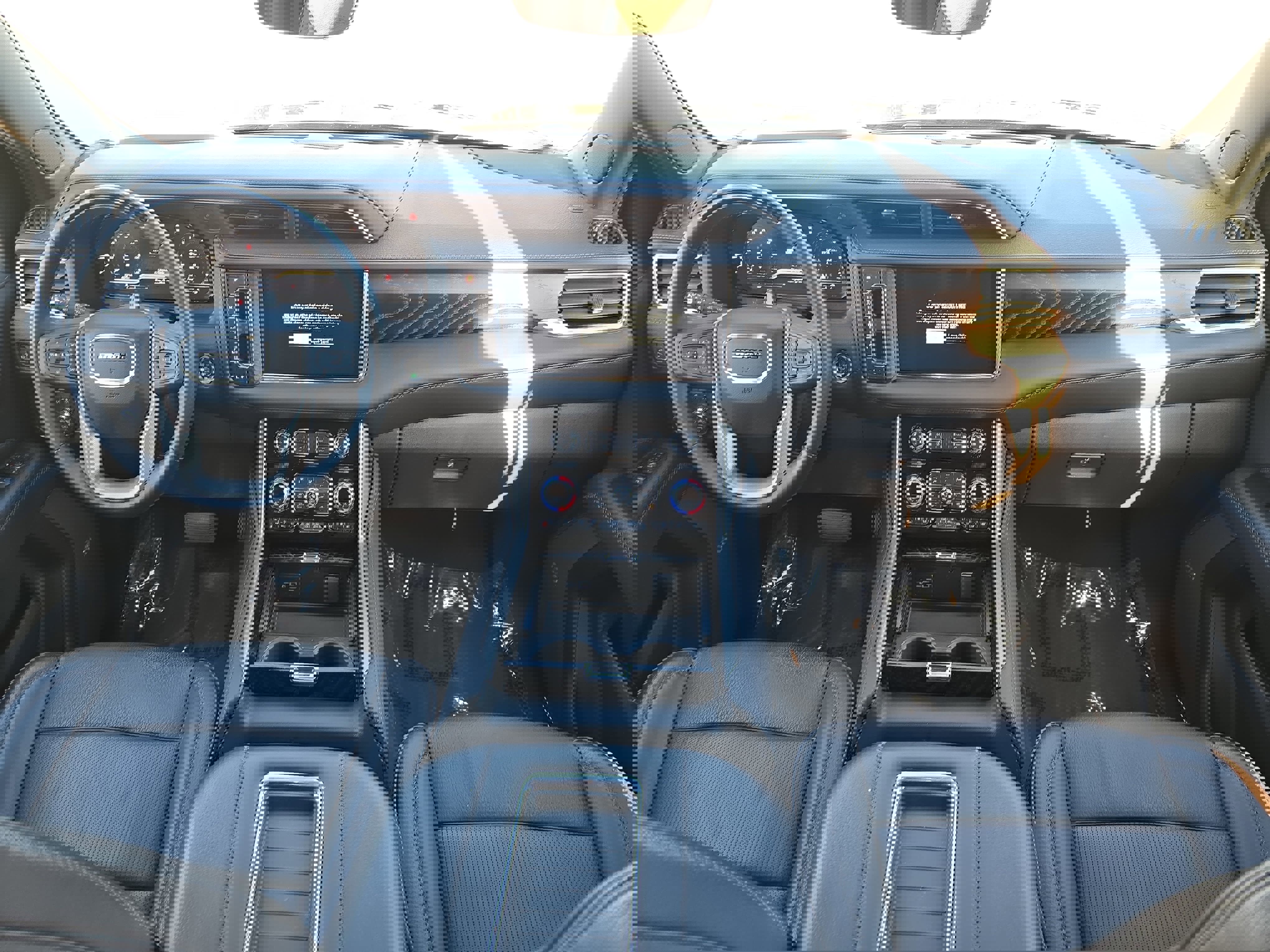 Used 2023 GMC Yukon XL Denali w/ Denali Reserve Package image 9