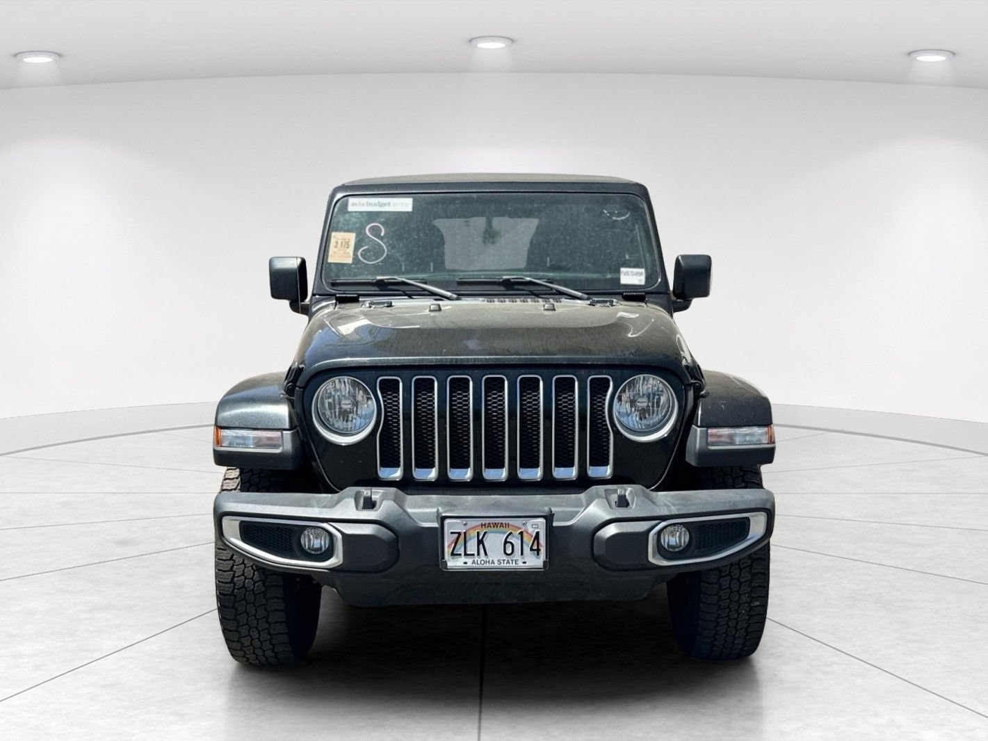 Used 2023 Jeep Wrangler Unlimited Sahara w/ Cold Weather Group AWD/4WD image 3