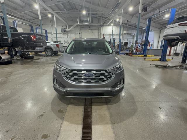 Certified 2022 Ford Edge SEL w/ Convenience Package AWD/4WD image 10