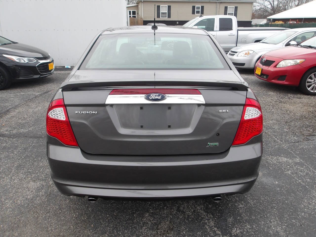 Used 2010 Ford Fusion SEL image 6