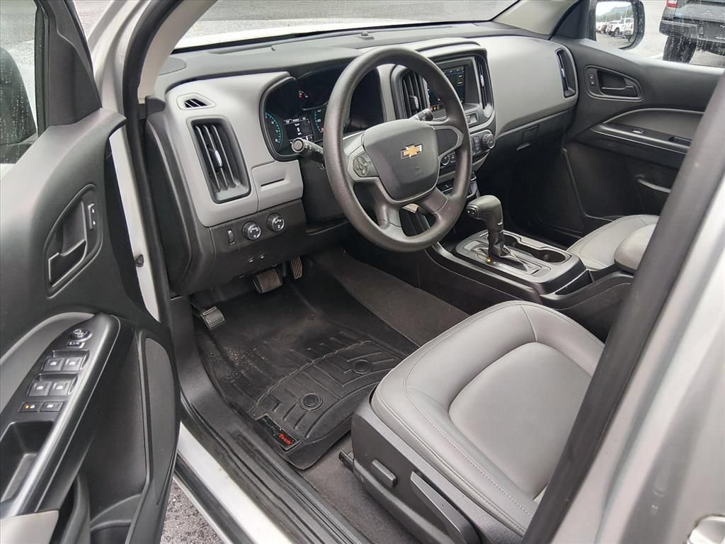 Used 2019 Chevrolet Colorado W/T w/ Custom Special Edition AWD/4WD image 10