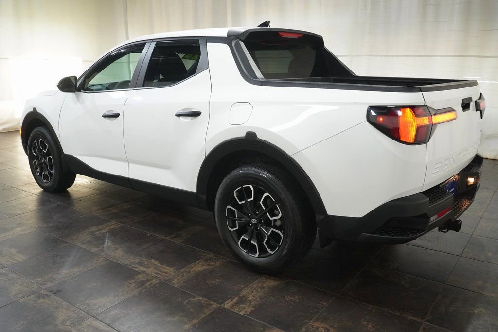 Used 2023 Hyundai Santa Cruz SE image 7