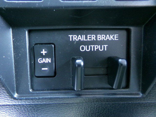 Used 2020 Toyota Tundra SR5 AWD/4WD image 21