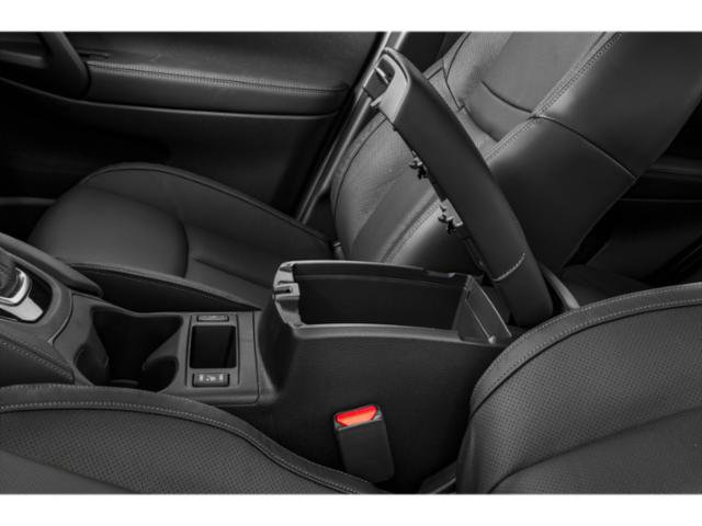 Used 2019 Nissan Rogue Sport SV w/ Technology Package AWD/4WD image 17