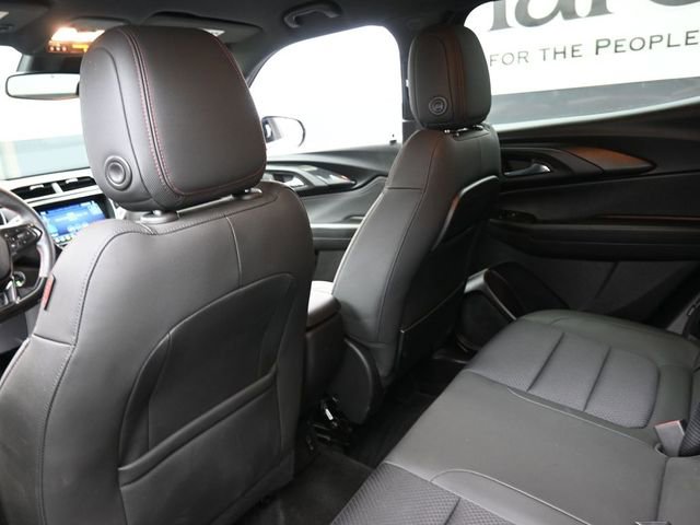 Used 2023 Chevrolet TrailBlazer RS w/ Convenience Package AWD/4WD image 23