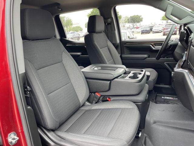 Used 2024 Chevrolet Silverado 1500 RST AWD/4WD image 27