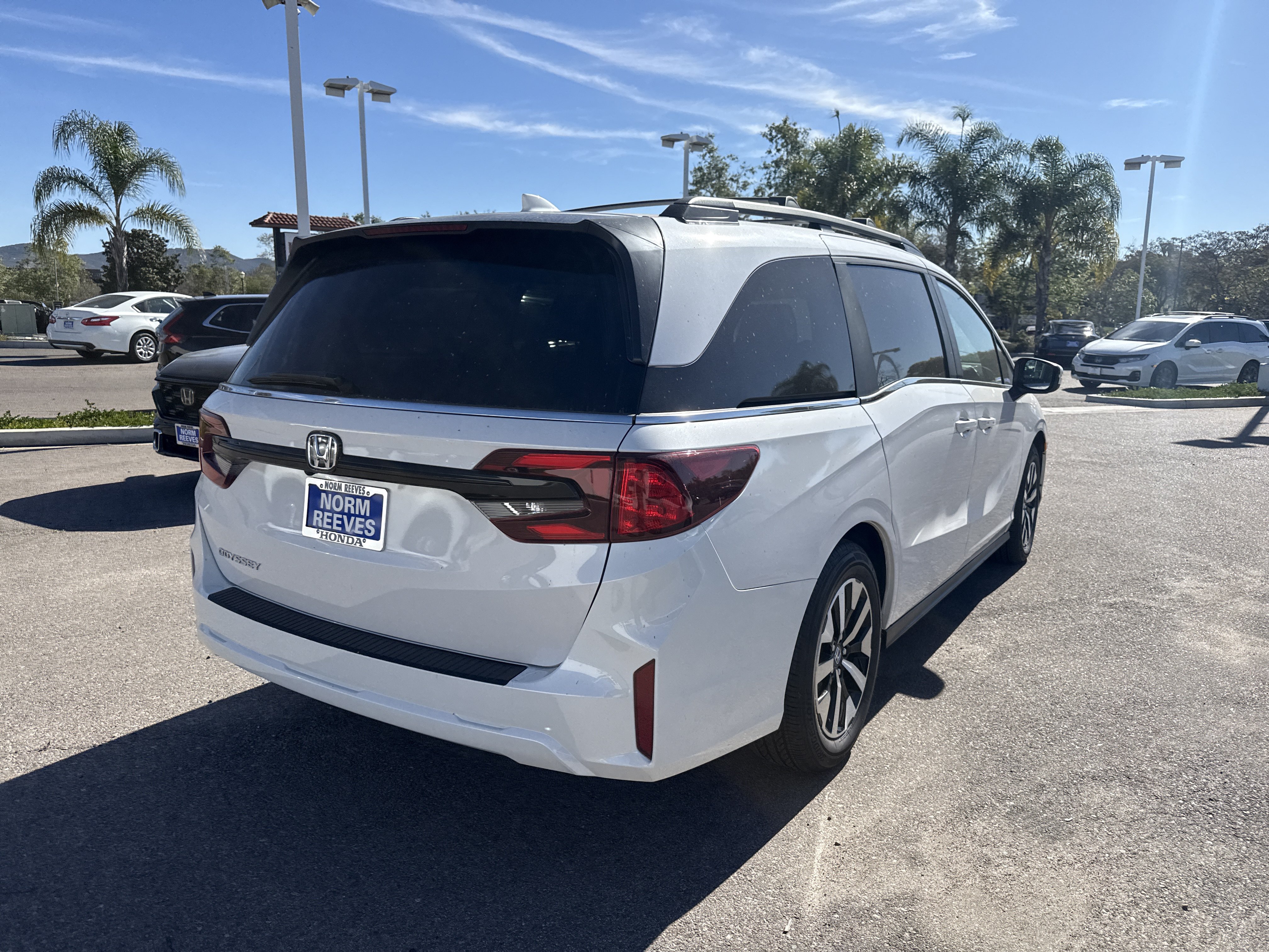 New 2026 Honda Odyssey EX-L image 6