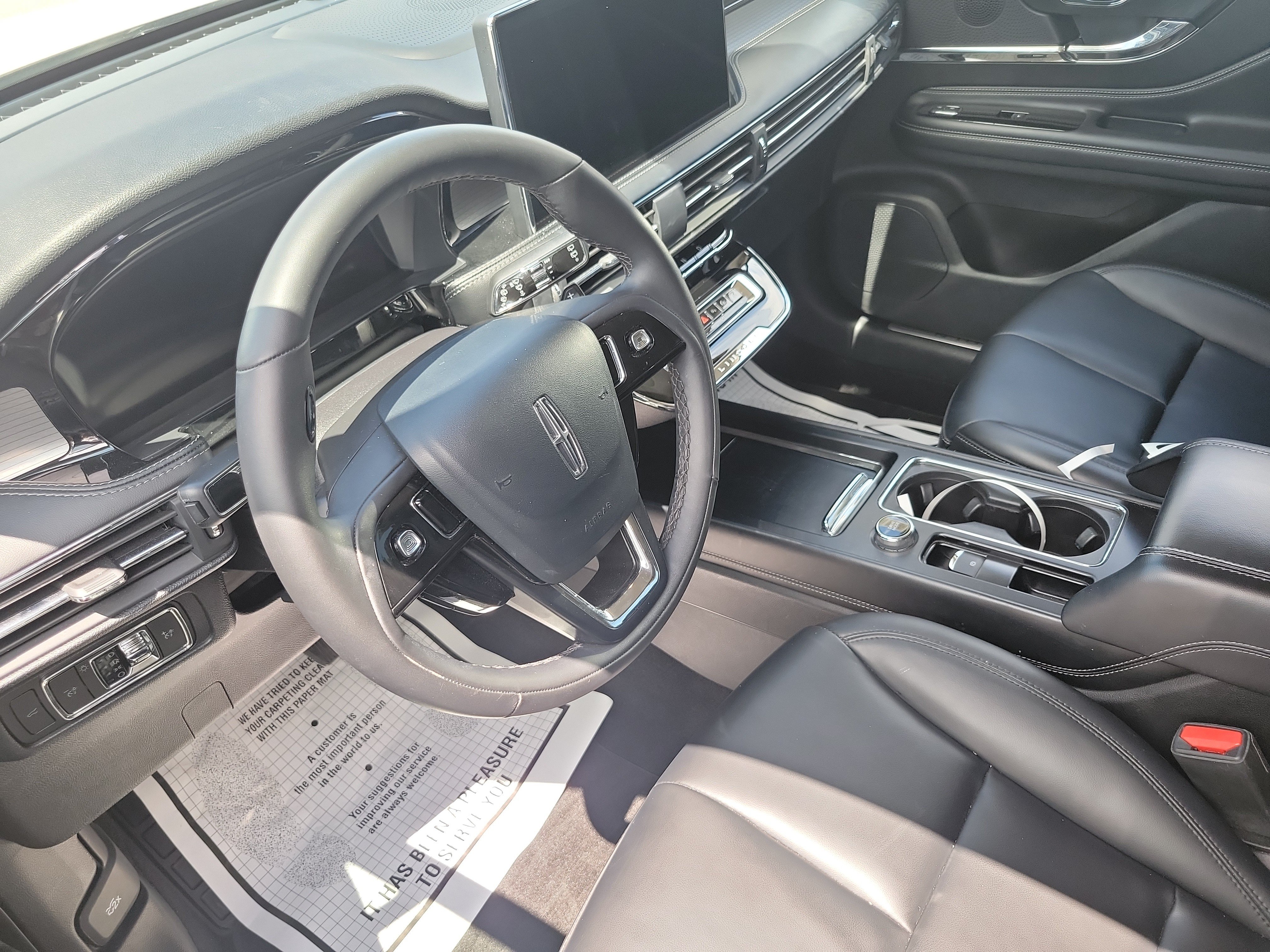 Used 2024 Lincoln Corsair FWD image 15