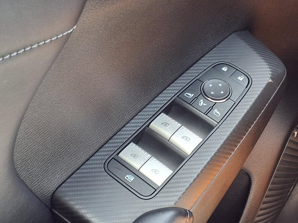 Used 2025 Mitsubishi Outlander SE AWD/4WD image 18