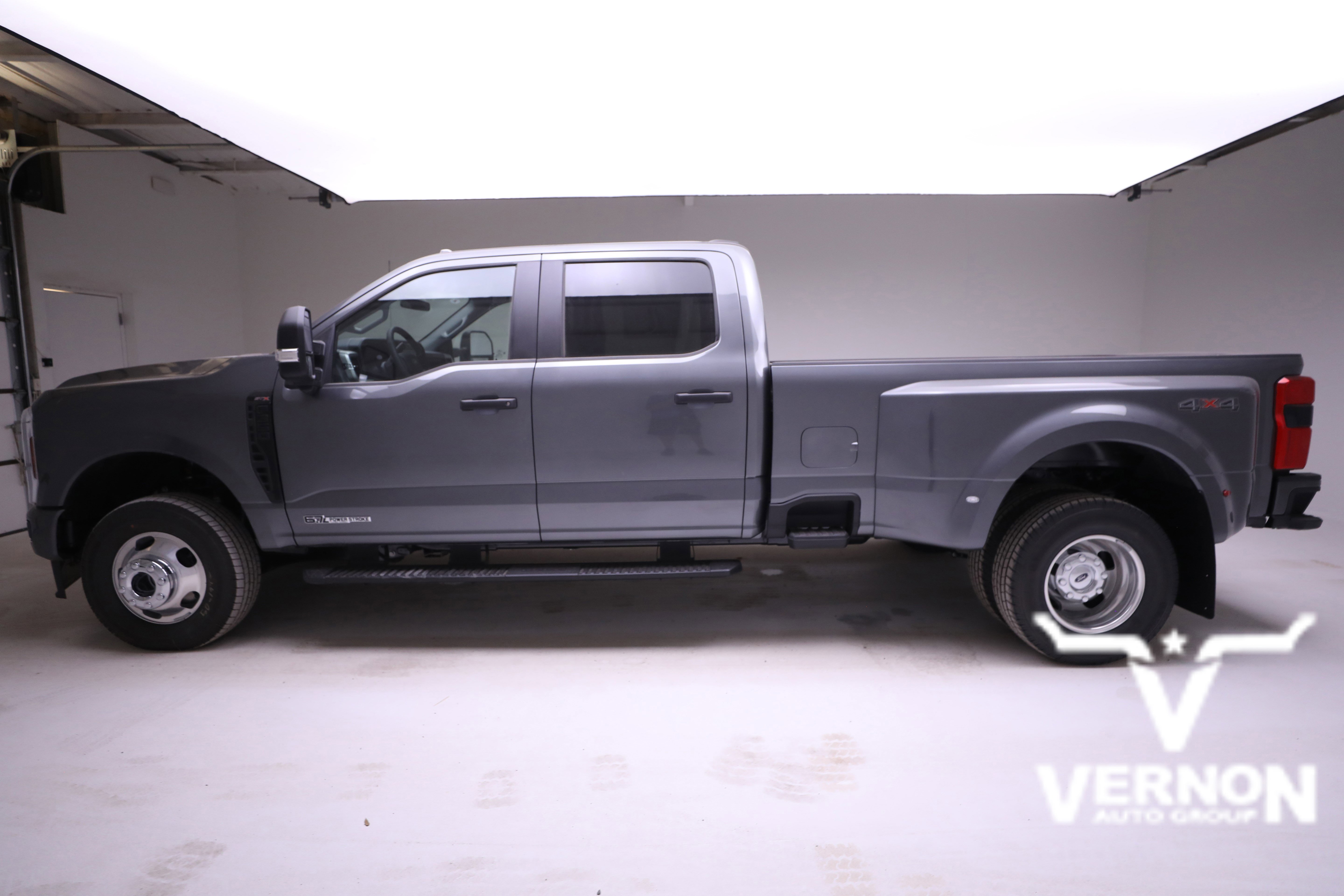 New 2026 Ford F350 XL image 2