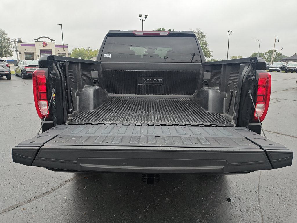Used 2024 GMC Sierra 1500 Elevation AWD/4WD image 9